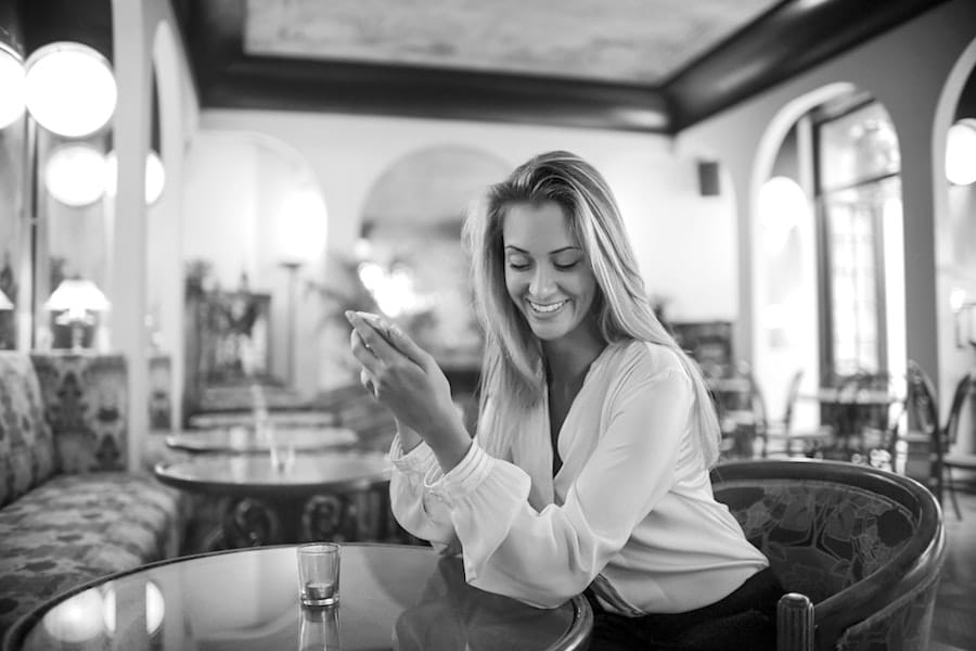Pourquoi les femmes réservent des escorts : curiosité, plaisir et liberté de choisir